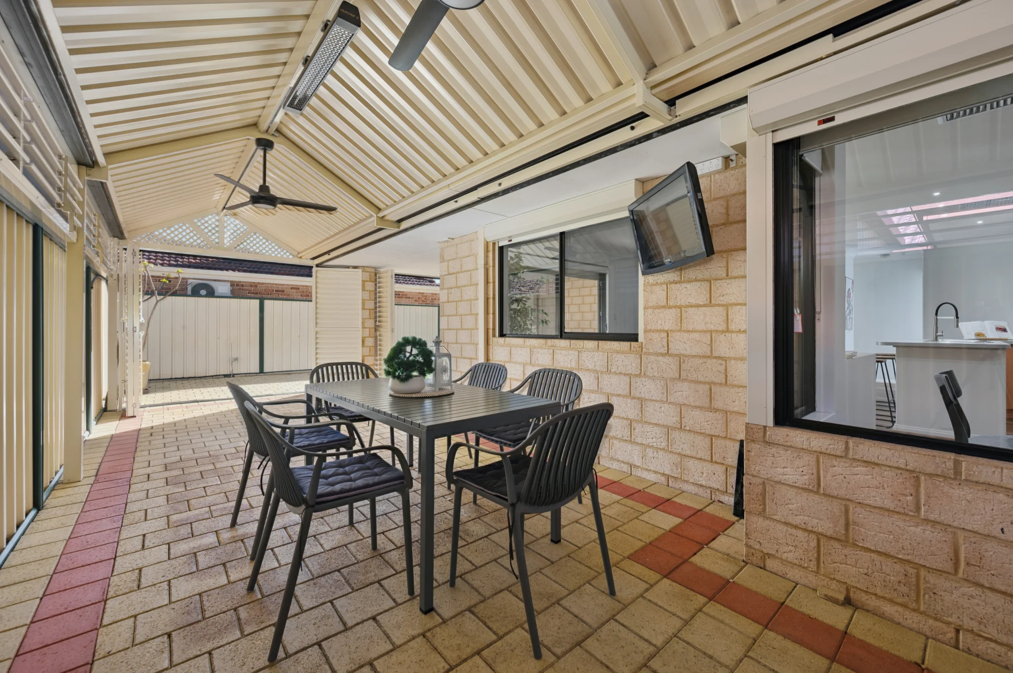 78 Thomas Street, Queens Park, WA 6107