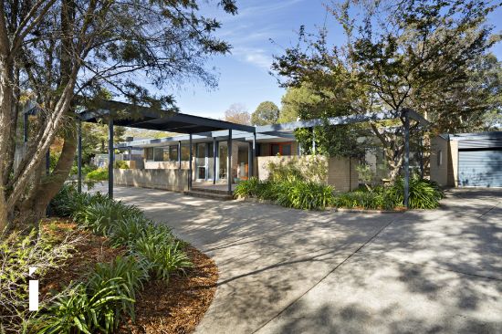79 Hawkesbury Crescent, Farrer, ACT 2607