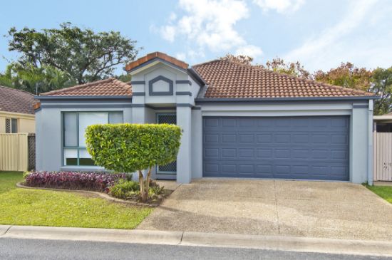 8/2-6 Anaheim Drive, Helensvale, Qld 4212
