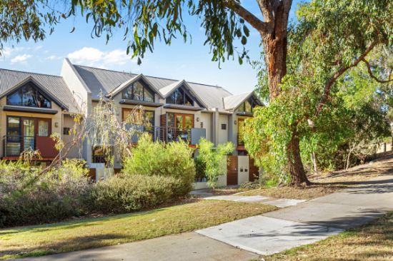 8/2 Quintilian Road, Mount Claremont, WA 6010