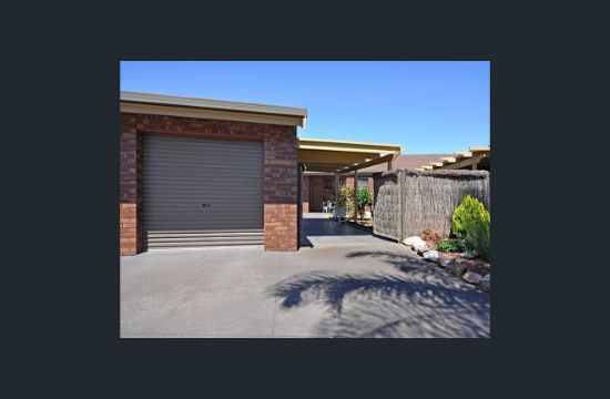 8/9 Crowle Grove, West Lakes Shore, SA 5020