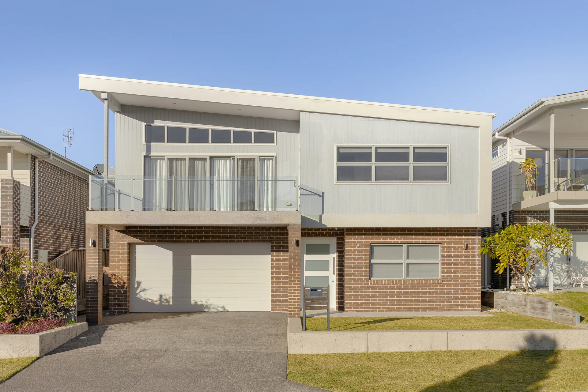 8 Air Avenue, Bulli, NSW 2516