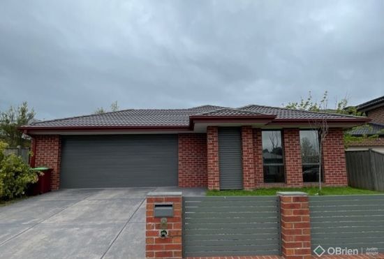 8 Barwon Street, Clyde North, Vic 3978