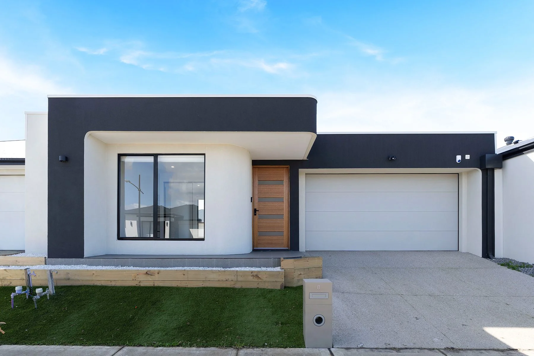 8 Basalt Street, Donnybrook VIC 3064