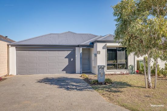 8 Berican Parade, Hilbert, WA 6112