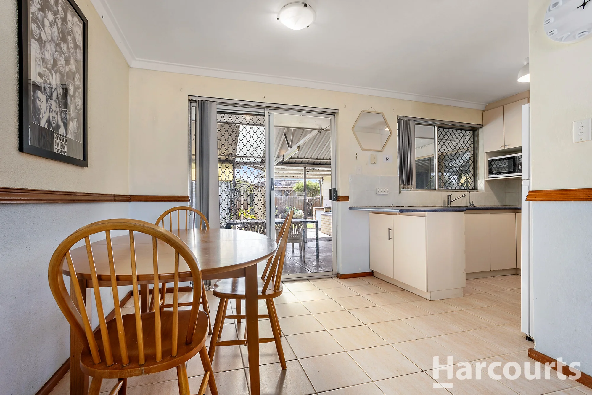 8 Brinton Close, East Cannington, WA 6107