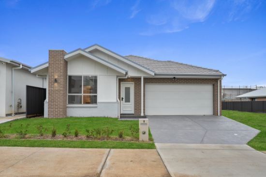 8 Burke Street, Oran Park, NSW 2570