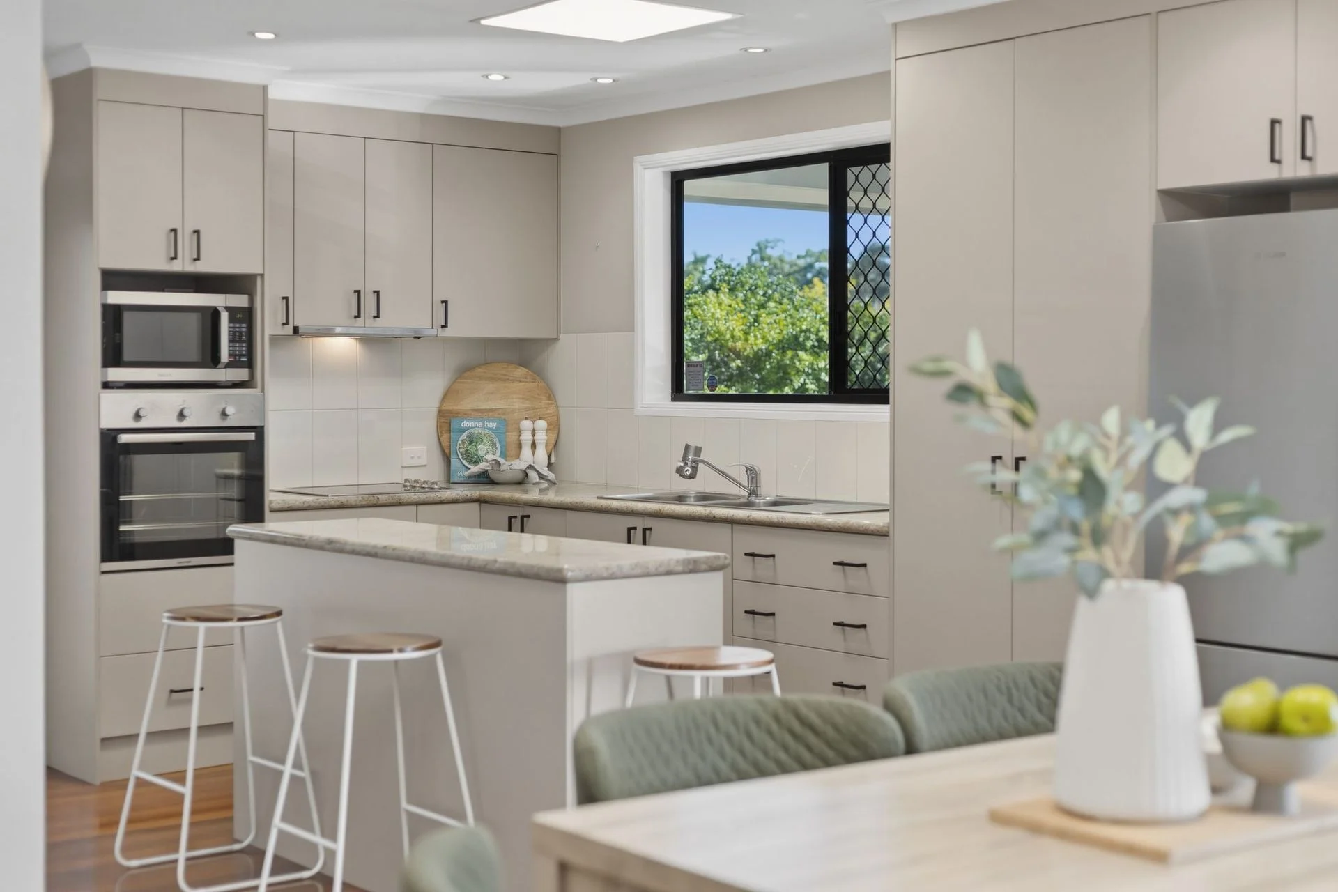 8 Bushland Street, Boondall, Qld 4034
