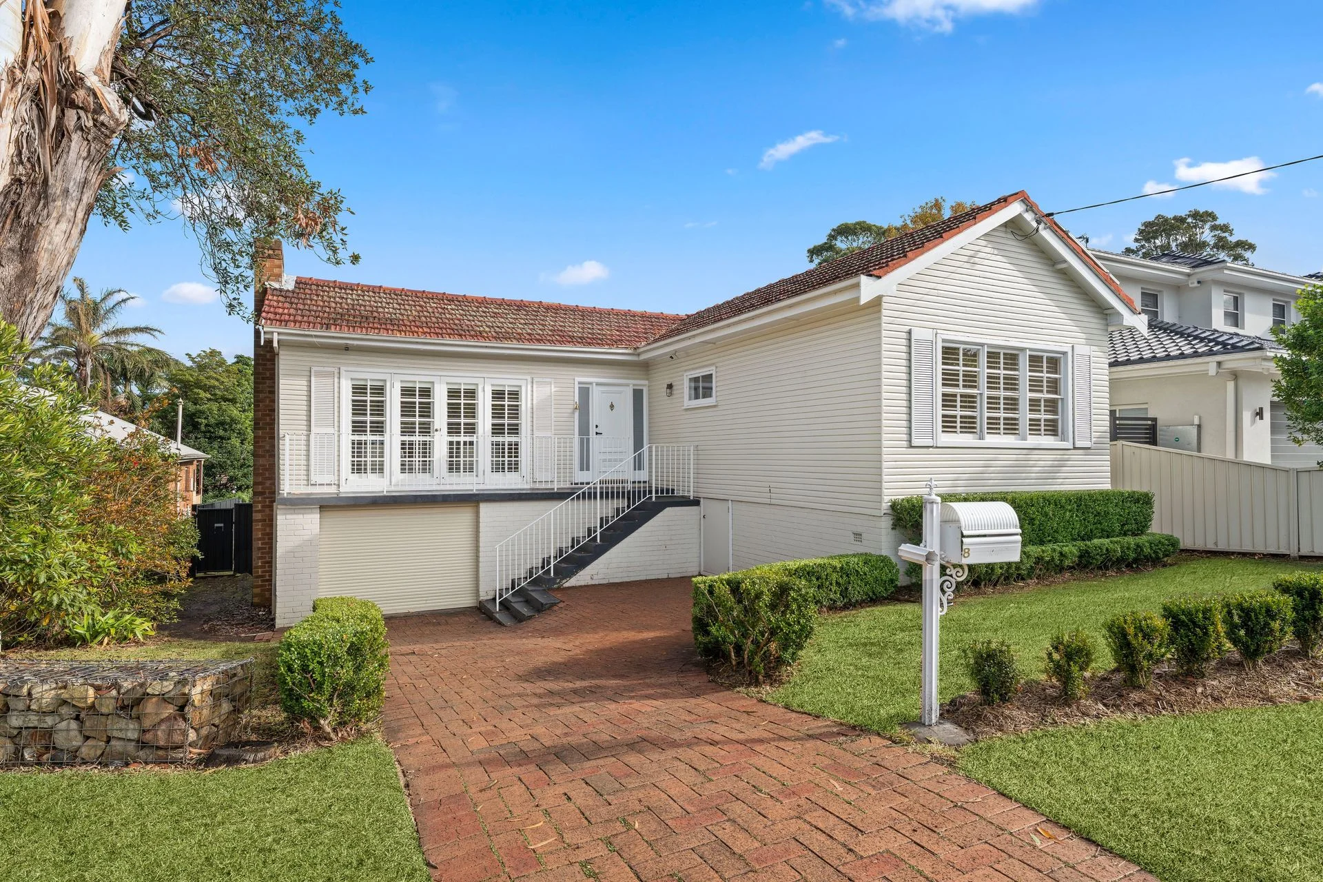8 Byrarong Avenue, Mangerton, NSW 2500