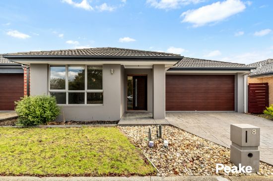 8 Cob Terrace, Clyde North, Vic 3978