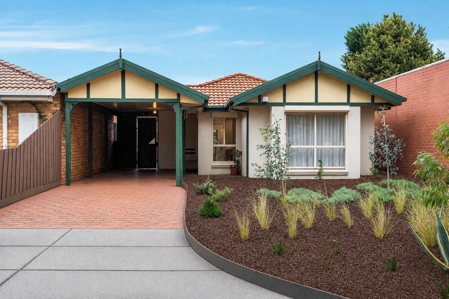 8 Connell Walk, Roxburgh Park, Vic 3064
