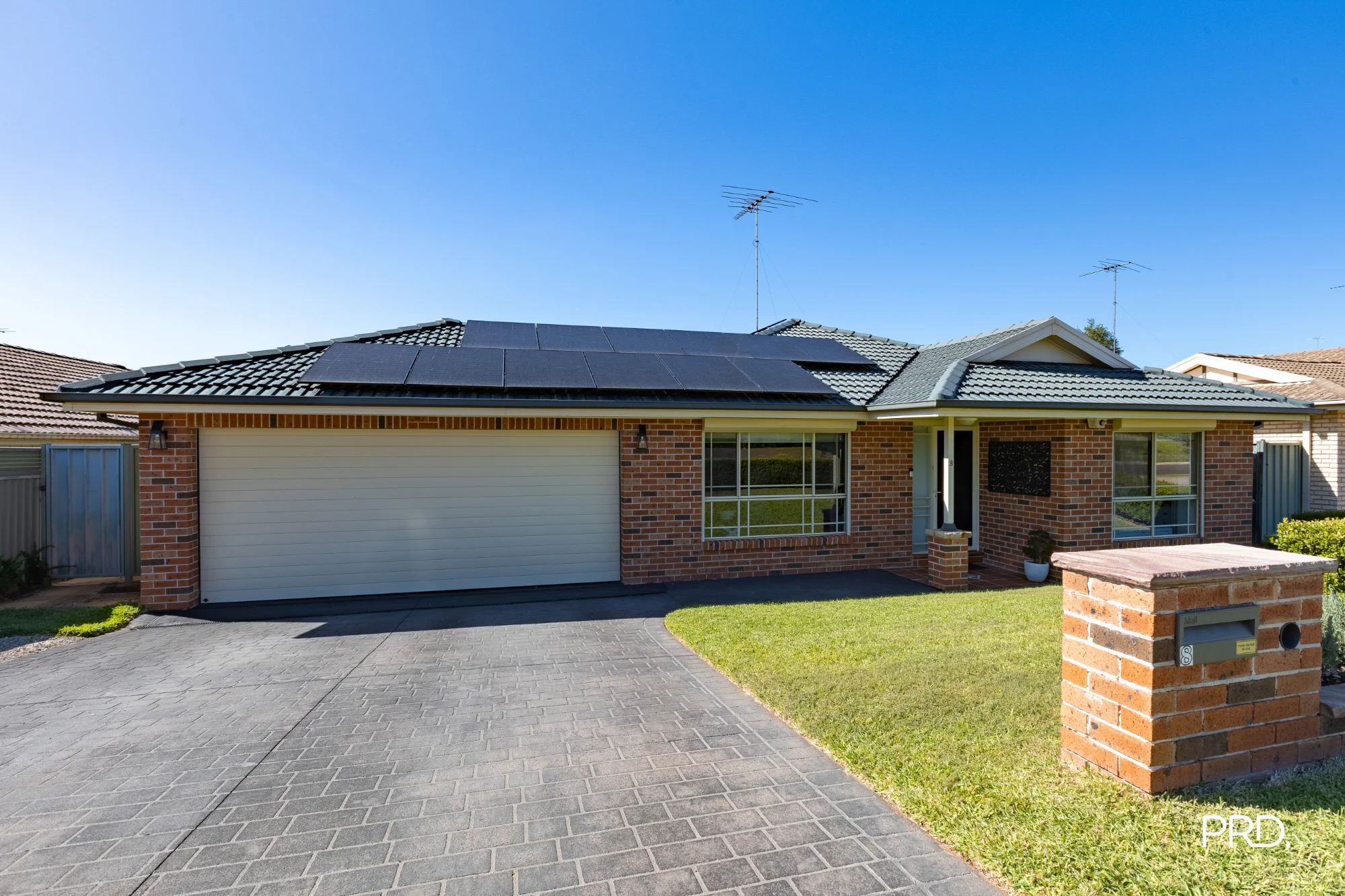8 Corella Cres, Glenmore Park, NSW 2745