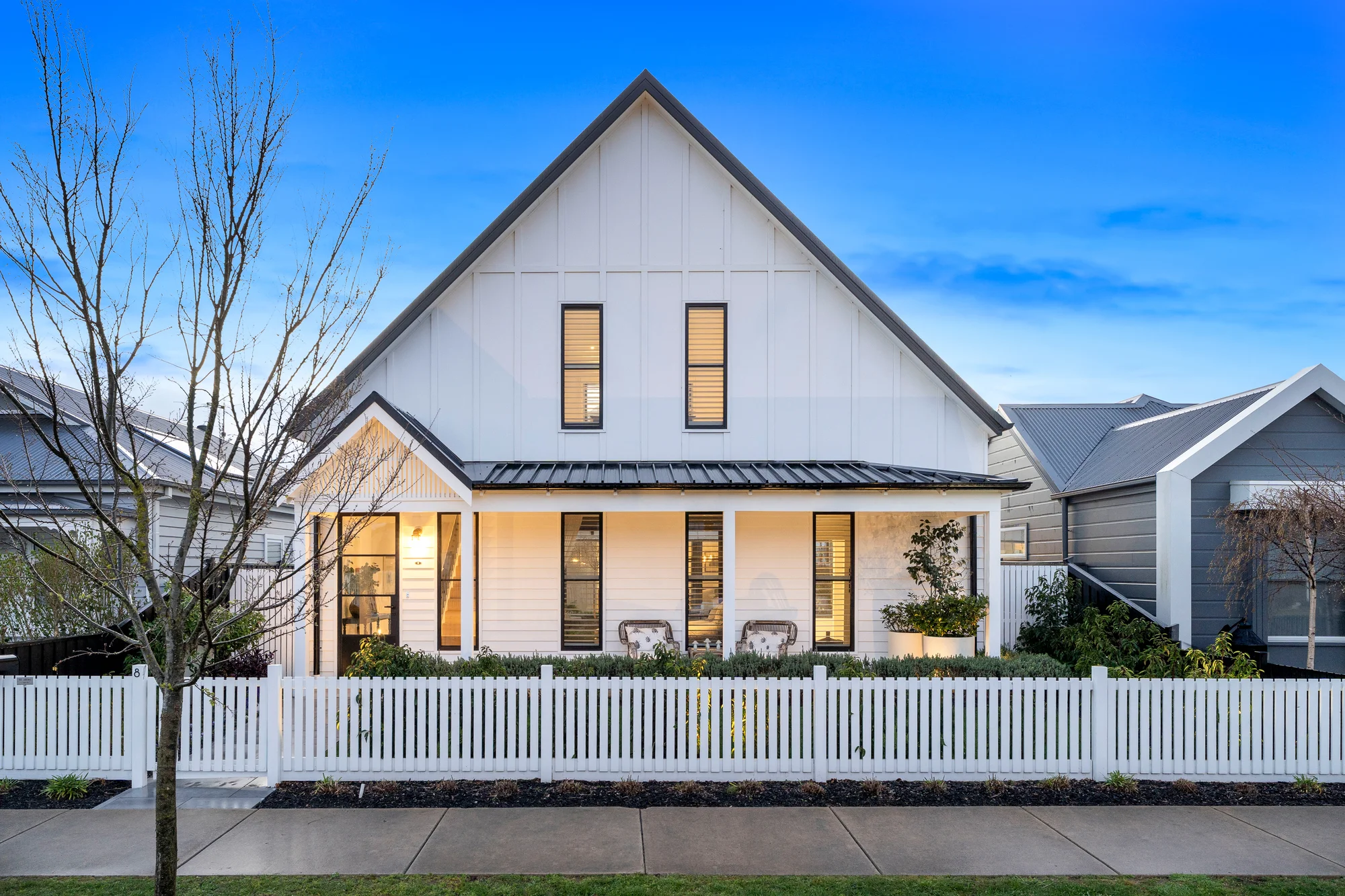 8 Cover Drive, New Gisborne, Vic 3438