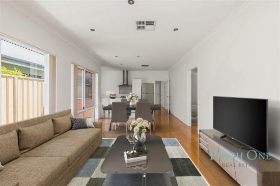 8 Cranbrook Pass, Canning Vale, WA 6155