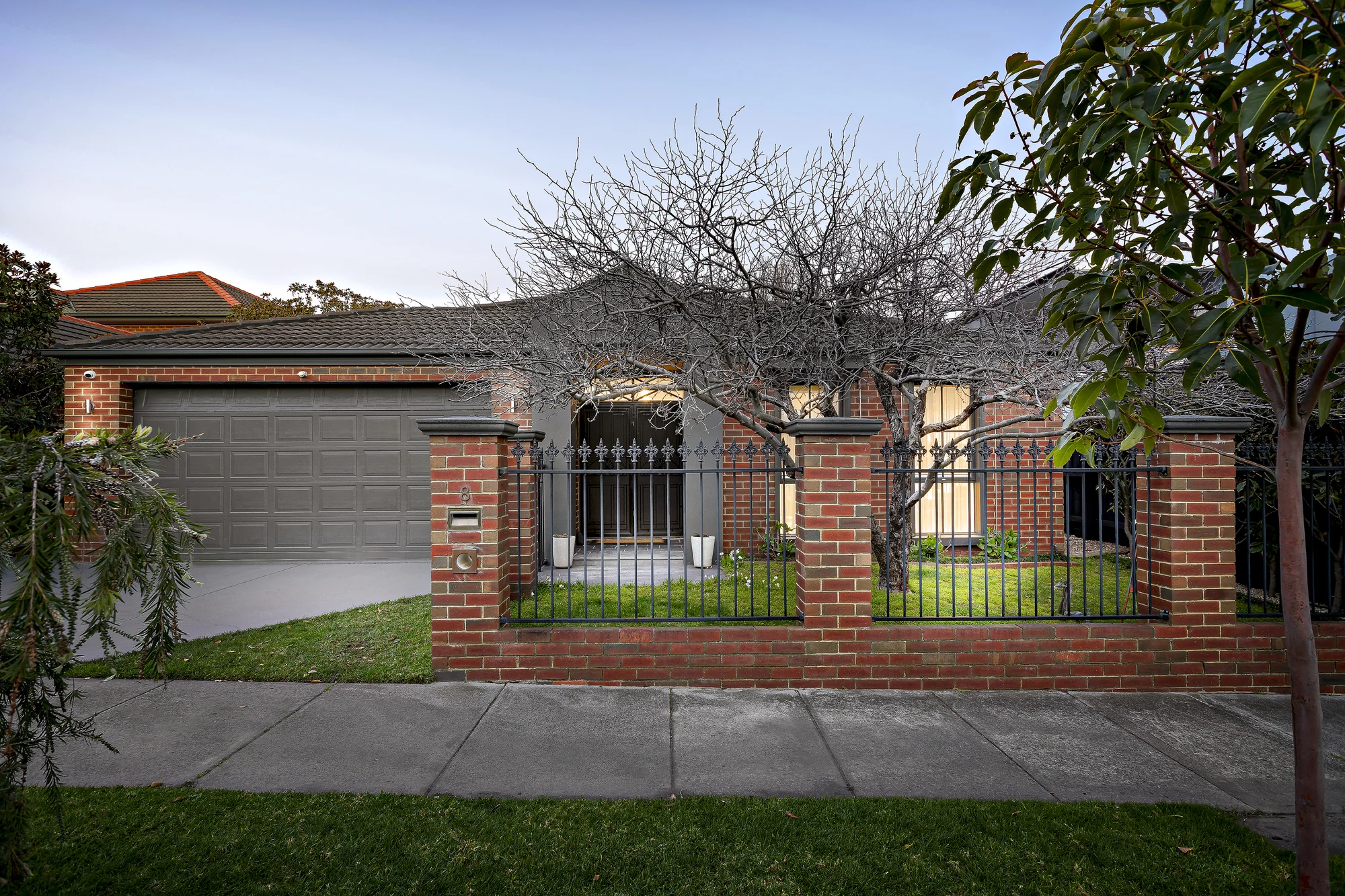 8 Crest Avenue, Hampton East, Vic 3188