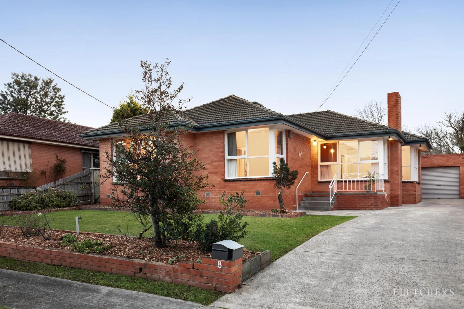 8 Crest Grove, Nunawading, Vic 3131