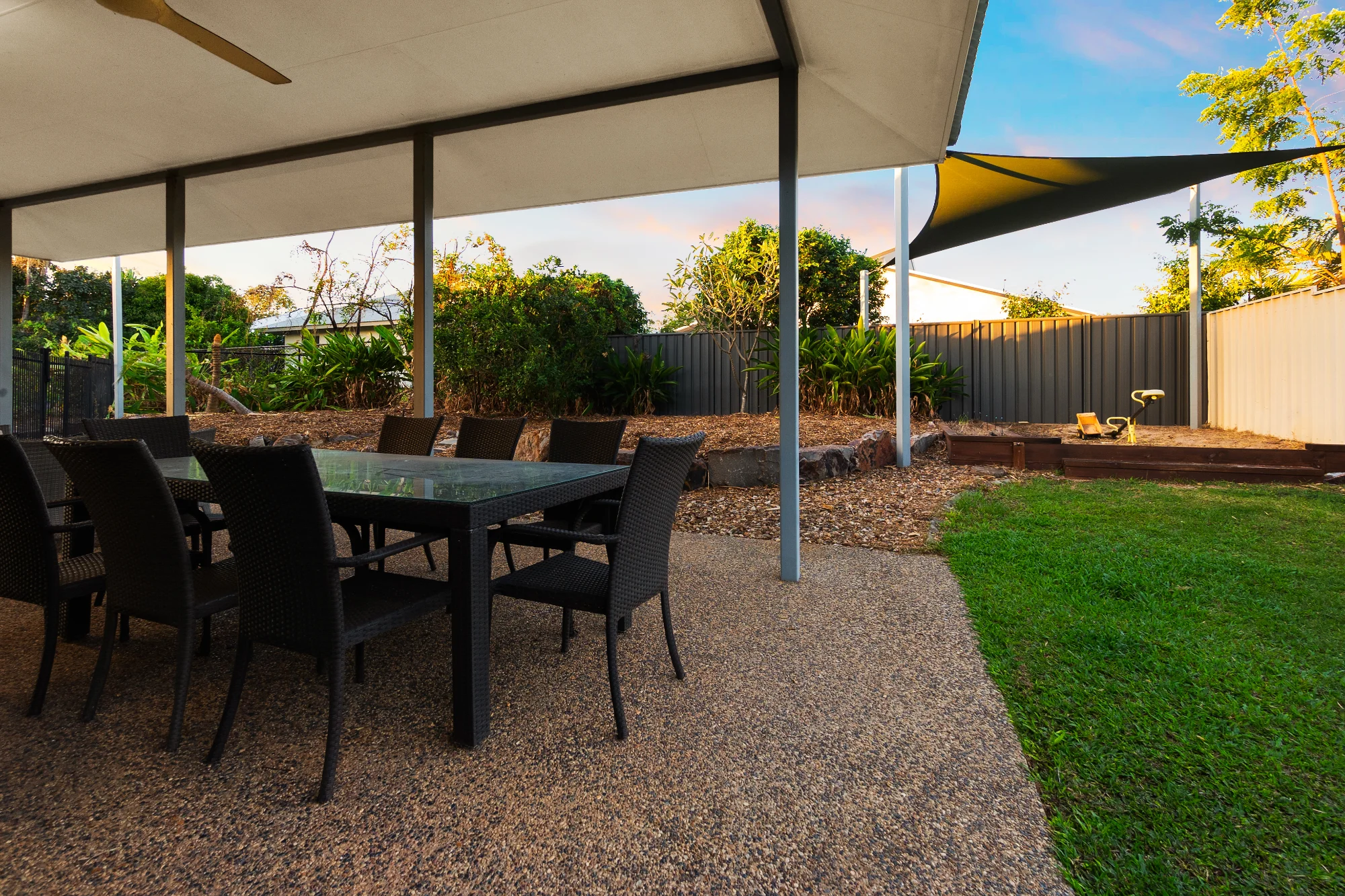 8 Dunyila Street, Lyons, NT 0810