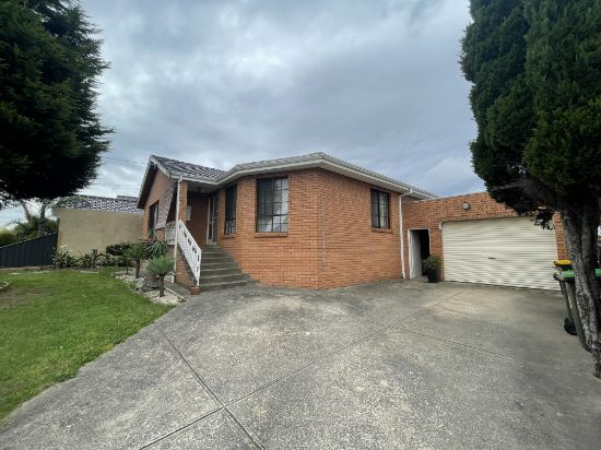 8 Globe Place, Epping, Vic 3076