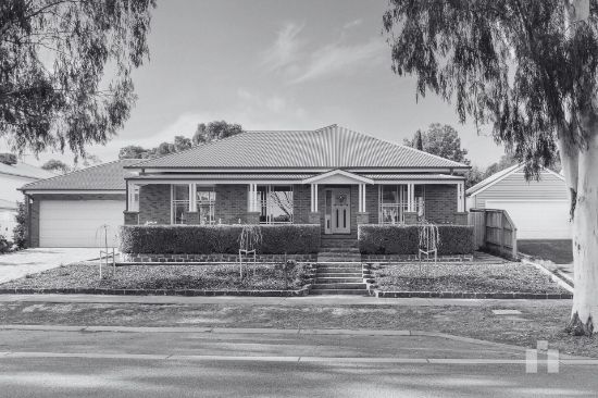 8 Harlin Street, Doreen, Vic 3754