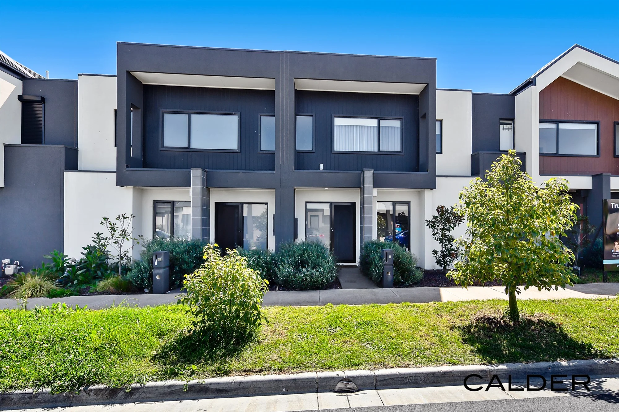 8 Hedgeley Avenue, Deanside, Vic 3336