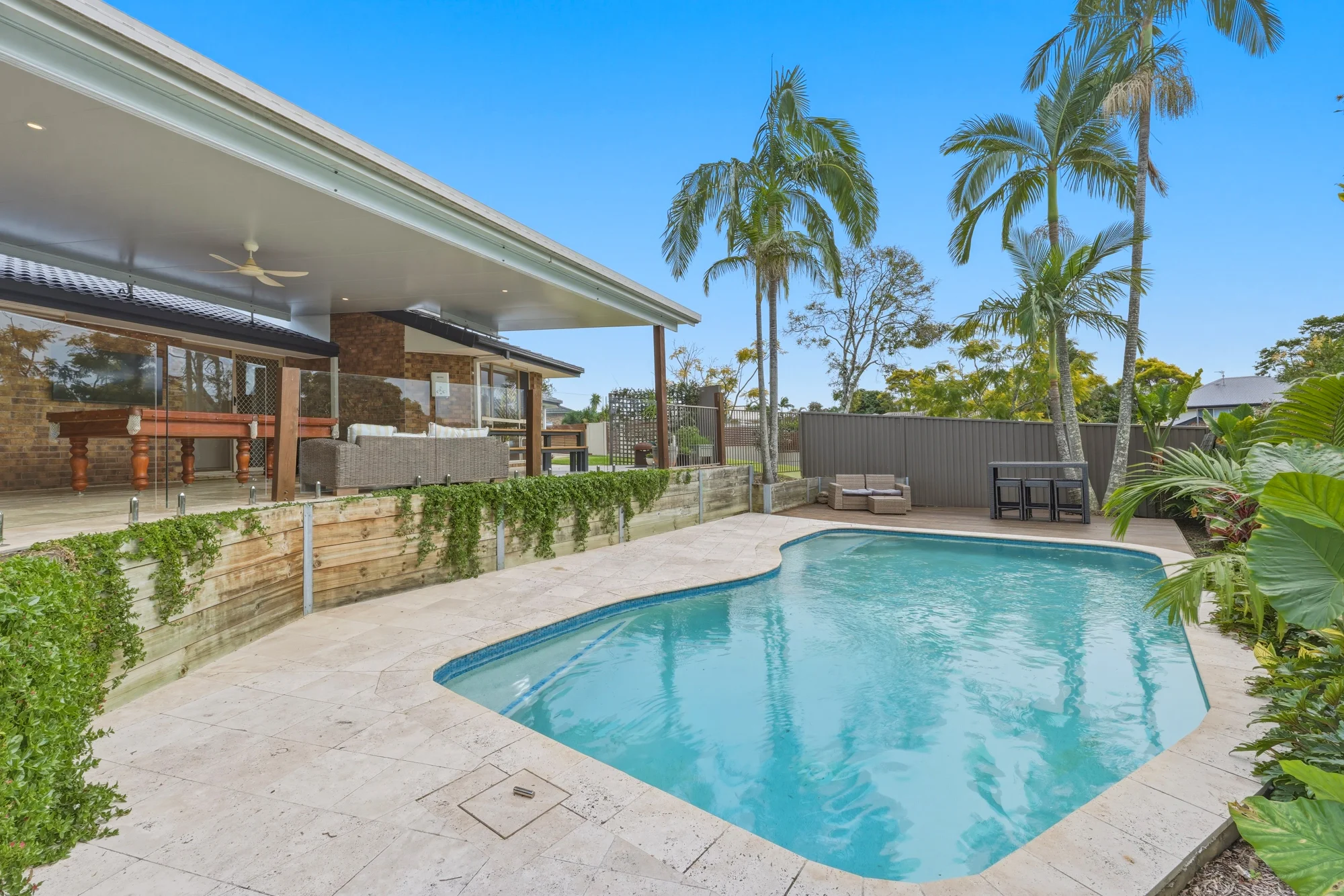 8 Holterman Court, Mudgeeraba, Qld 4213