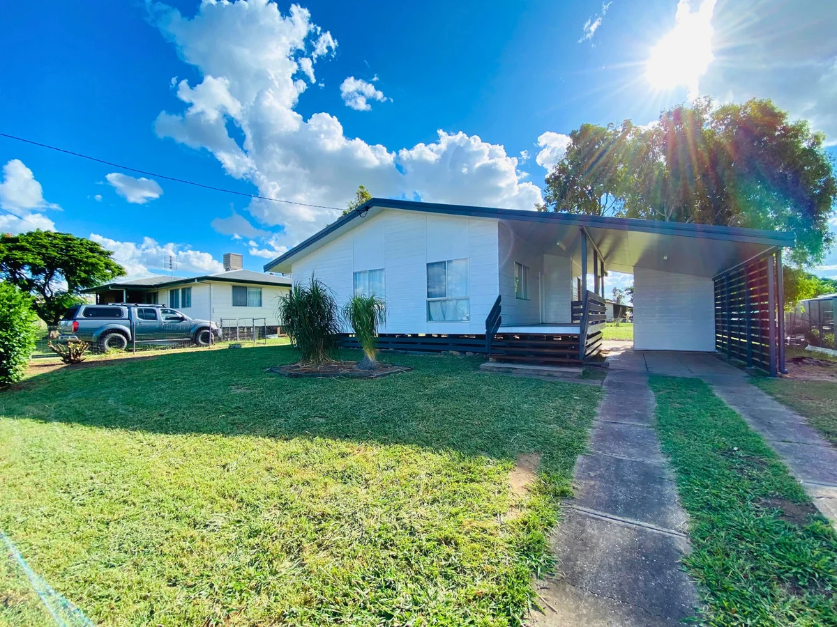 8 Huntley Street, Capella, Qld 4723
