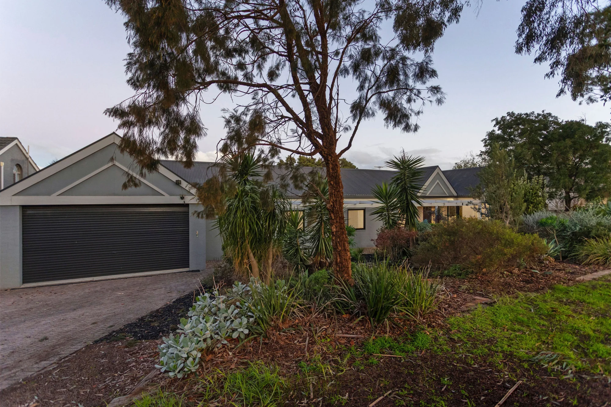 8 Jacaranda Crescent, Mornington, Vic 3931