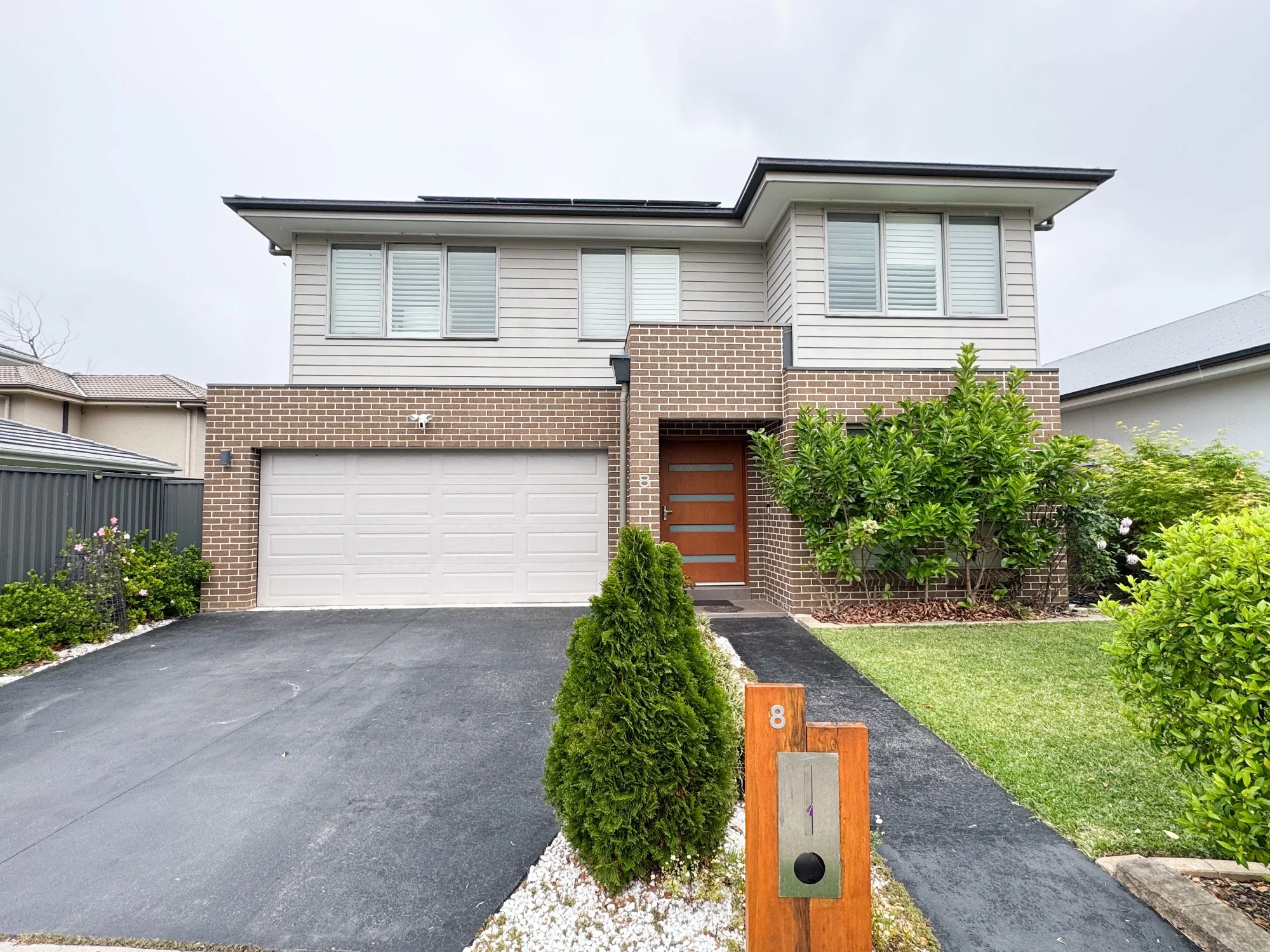 8 Jaclyn Street, JORDAN SPRINGS NSW 2747