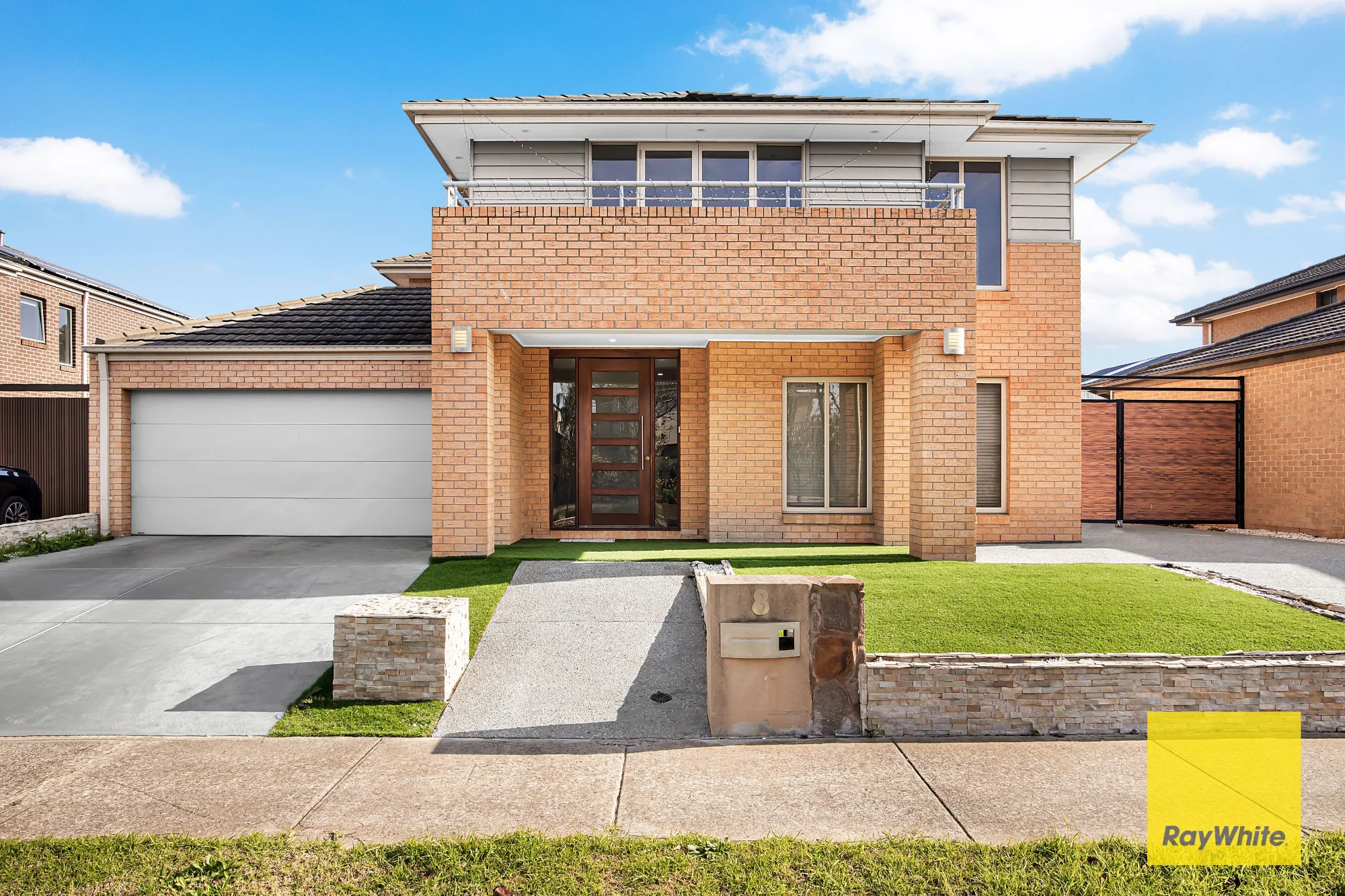 8 Kingsford Drive, Point Cook VIC 3030