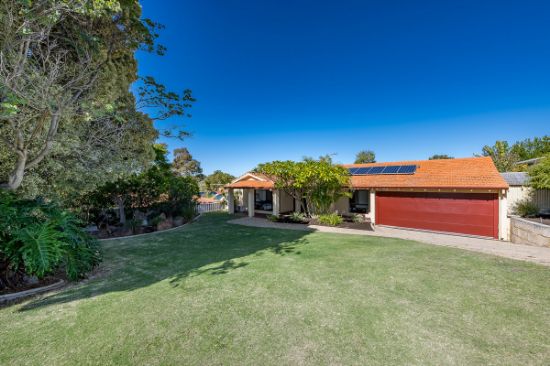 8 Kyle Court, Hamersley, WA 6022