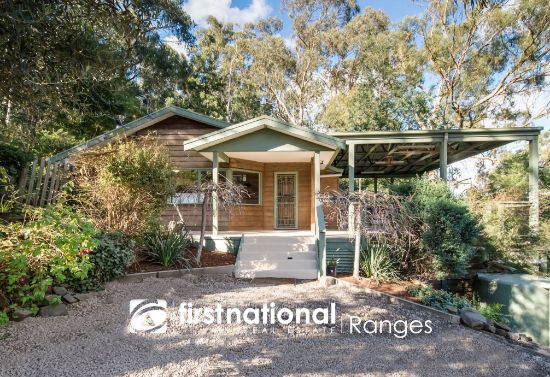 8 Lacy Street, Selby, Vic 3159