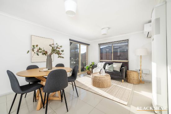 8 Lockhart Place, Amaroo, ACT 2914