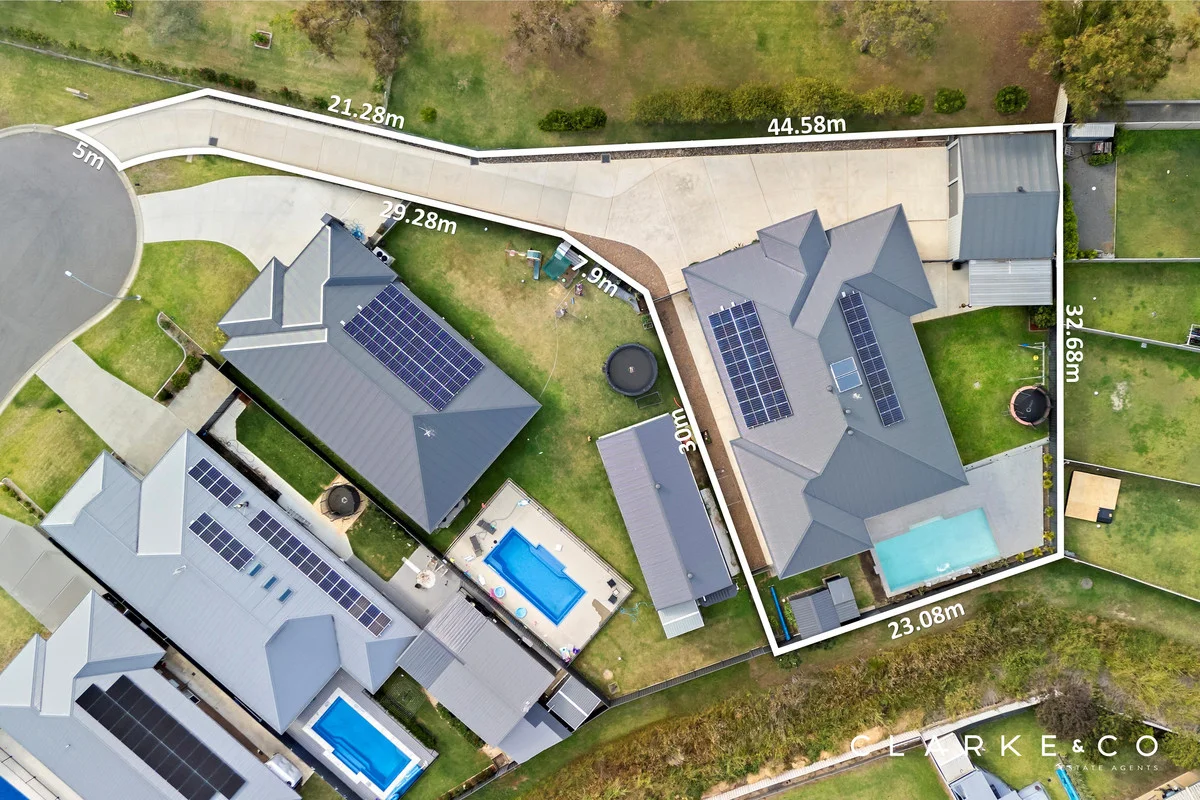 8 Lois Close, Heddon Greta, NSW 2321