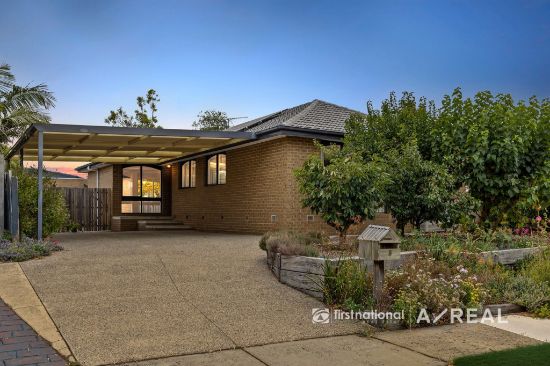 8 Malua Cres, Mill Park, Vic 3082