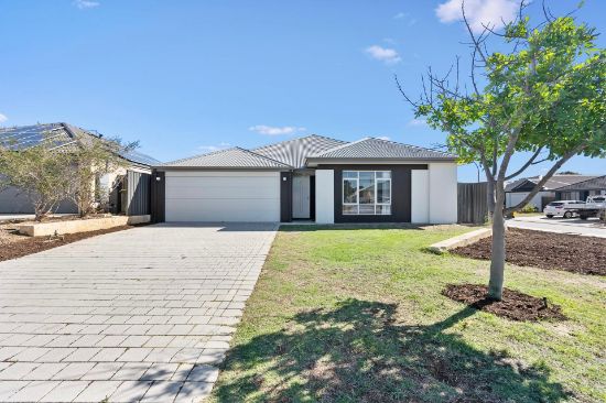 8 Mapleton Drive, Yanchep, WA 6035