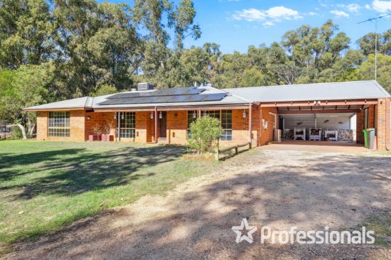 8 Marine Drive, Leschenault, WA 6233