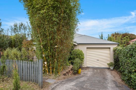8 Masthead Place, Berkeley, NSW 2506