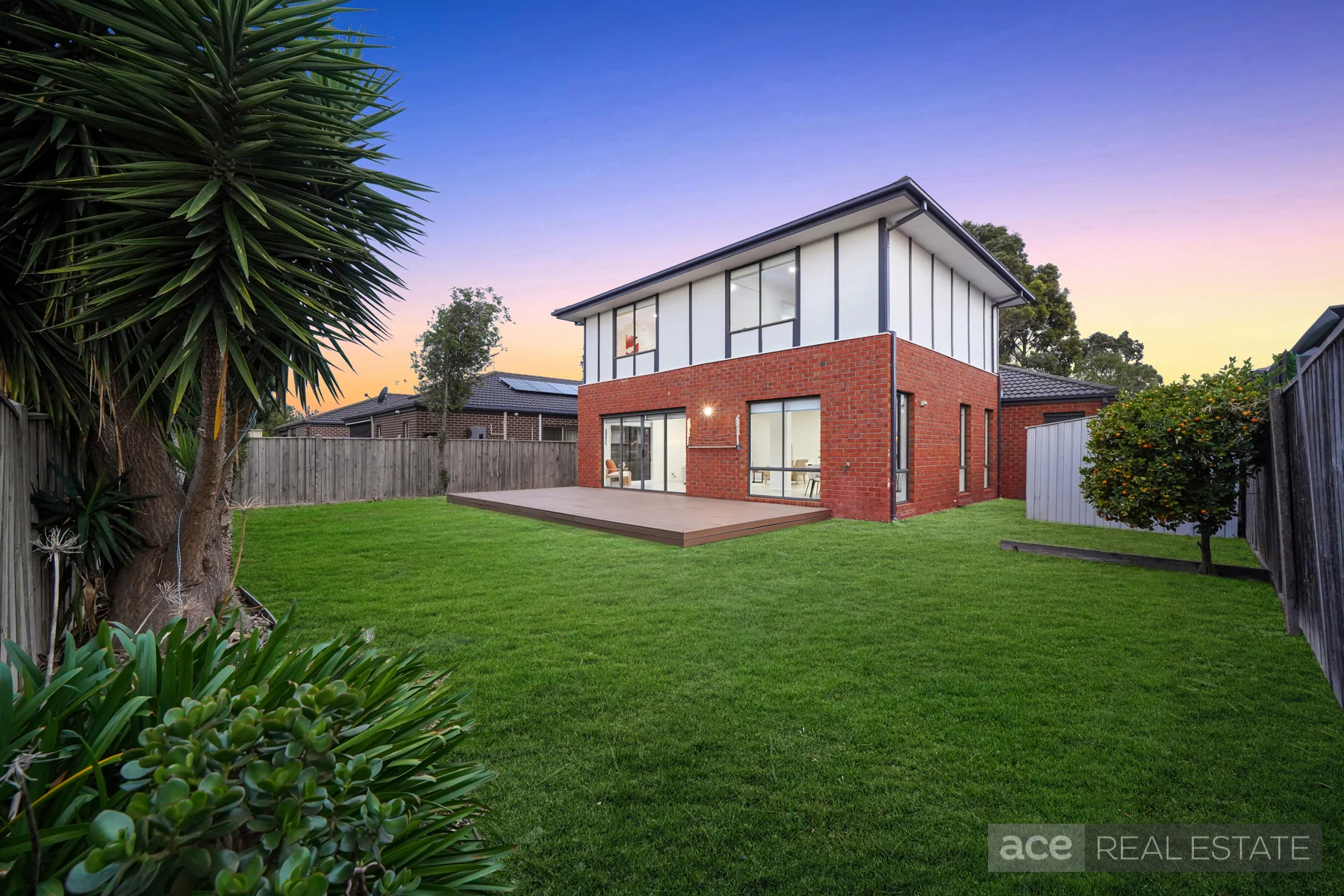 8 Moorhen Boulevard, Williams Landing, Vic 3027