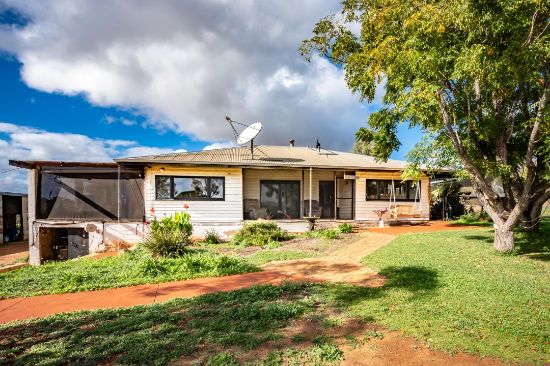 8 Norris Road, Nanson, WA 6532