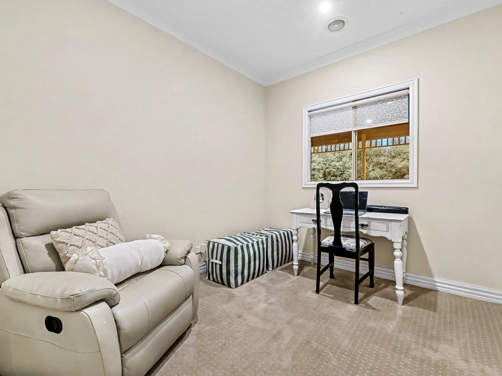 8 Nylander Road, Bunyip, Vic 3815