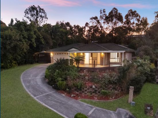 8 Rebbechi Court, Parkwood, Qld 4214