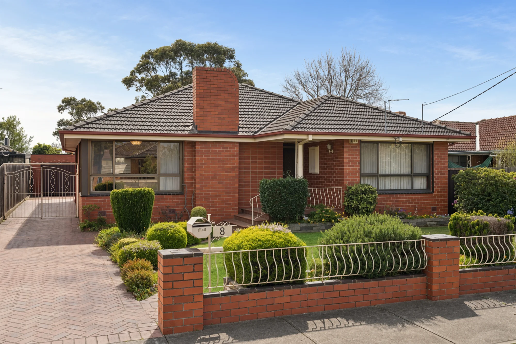 8 Robins Avenue, Reservoir, Vic 3073