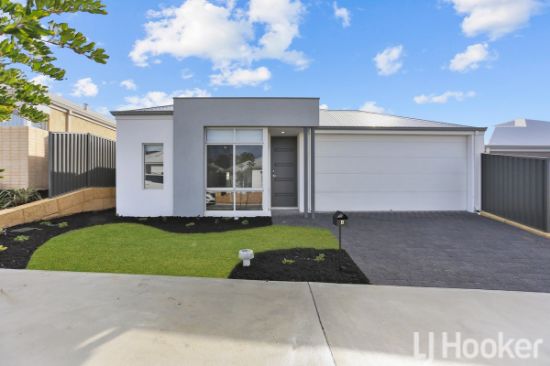 8 Sarasota Loop, Madora Bay, WA 6210