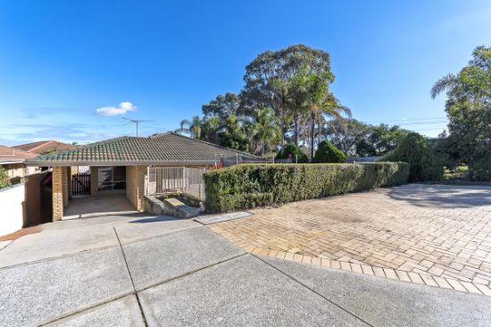 8 Sarre Place, Marangaroo, WA 6064