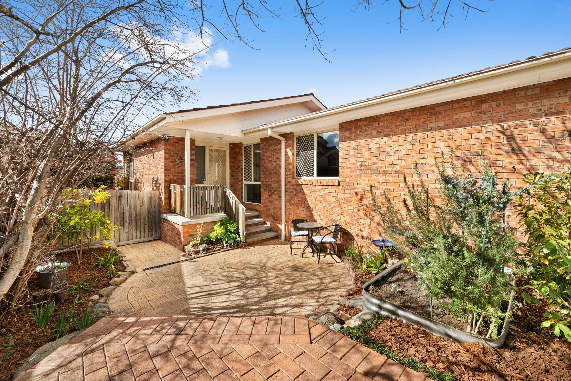 8 Schofield Place, Gordon, ACT 2906