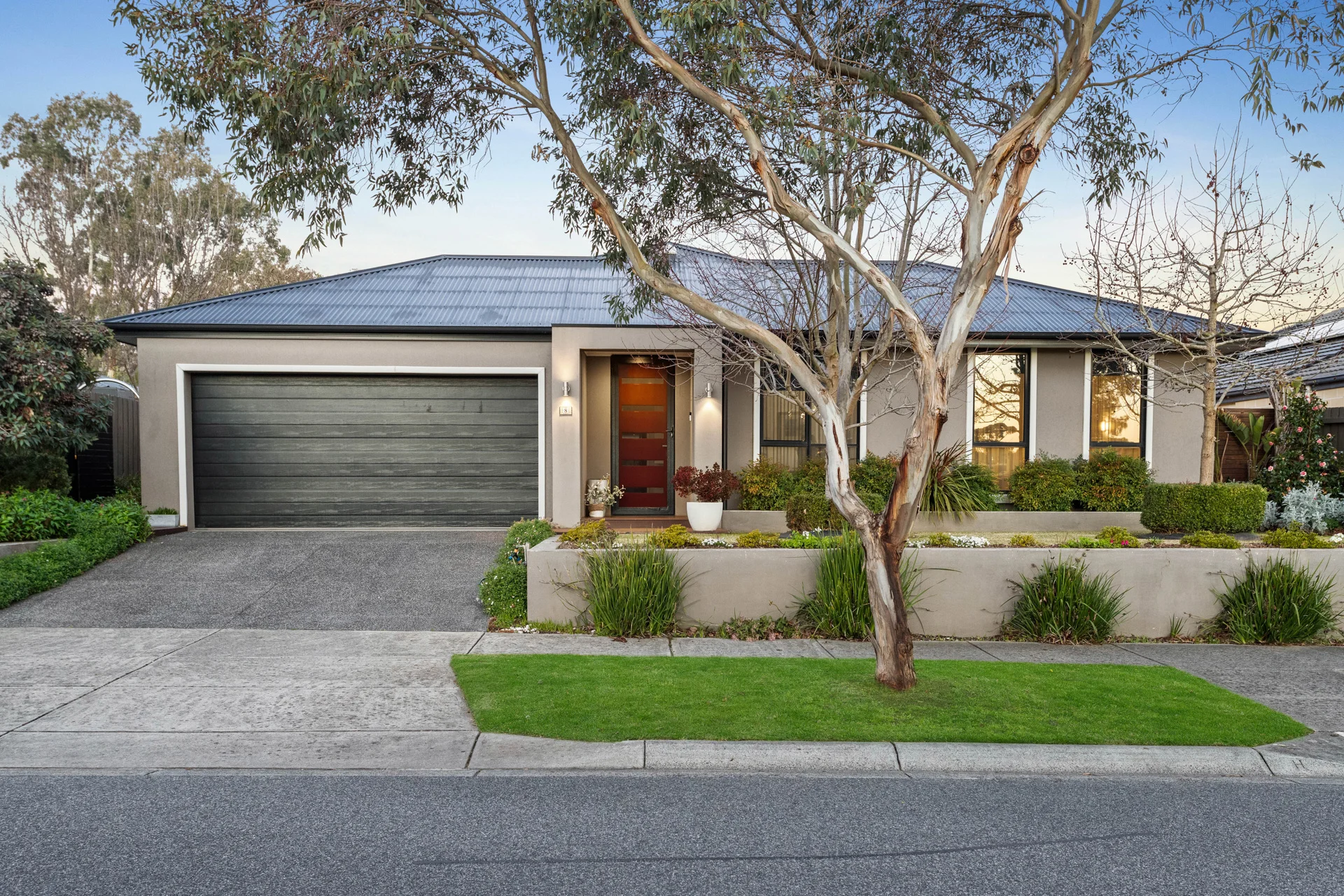 8 Serenity Drive, Langwarrin, Vic 3910