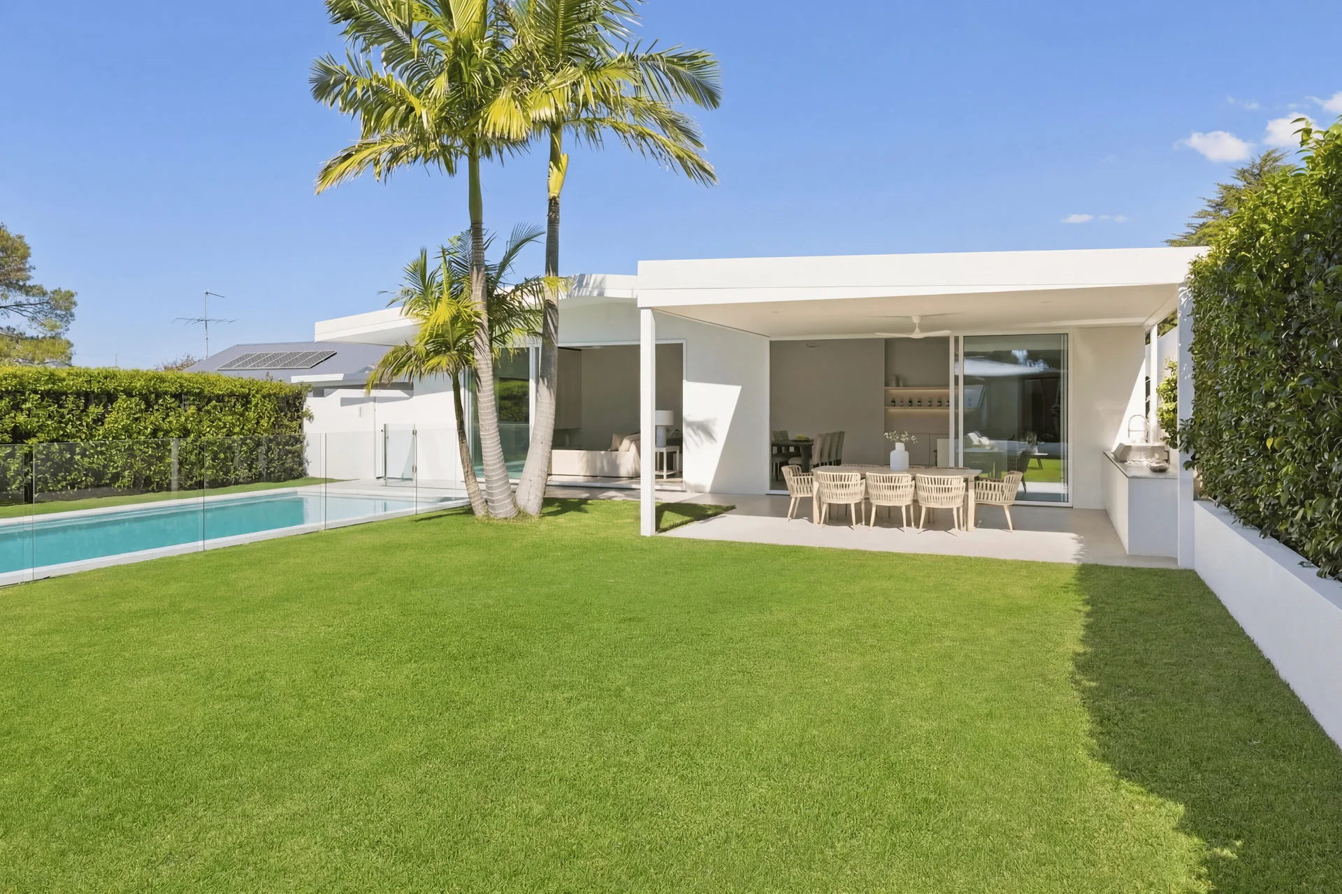 8 St Andrews Gate, Elanora Heights, NSW 2101