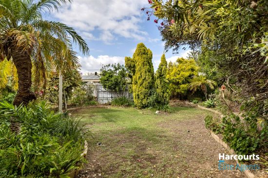 8 St Michaels Court, Cooloongup, WA 6168