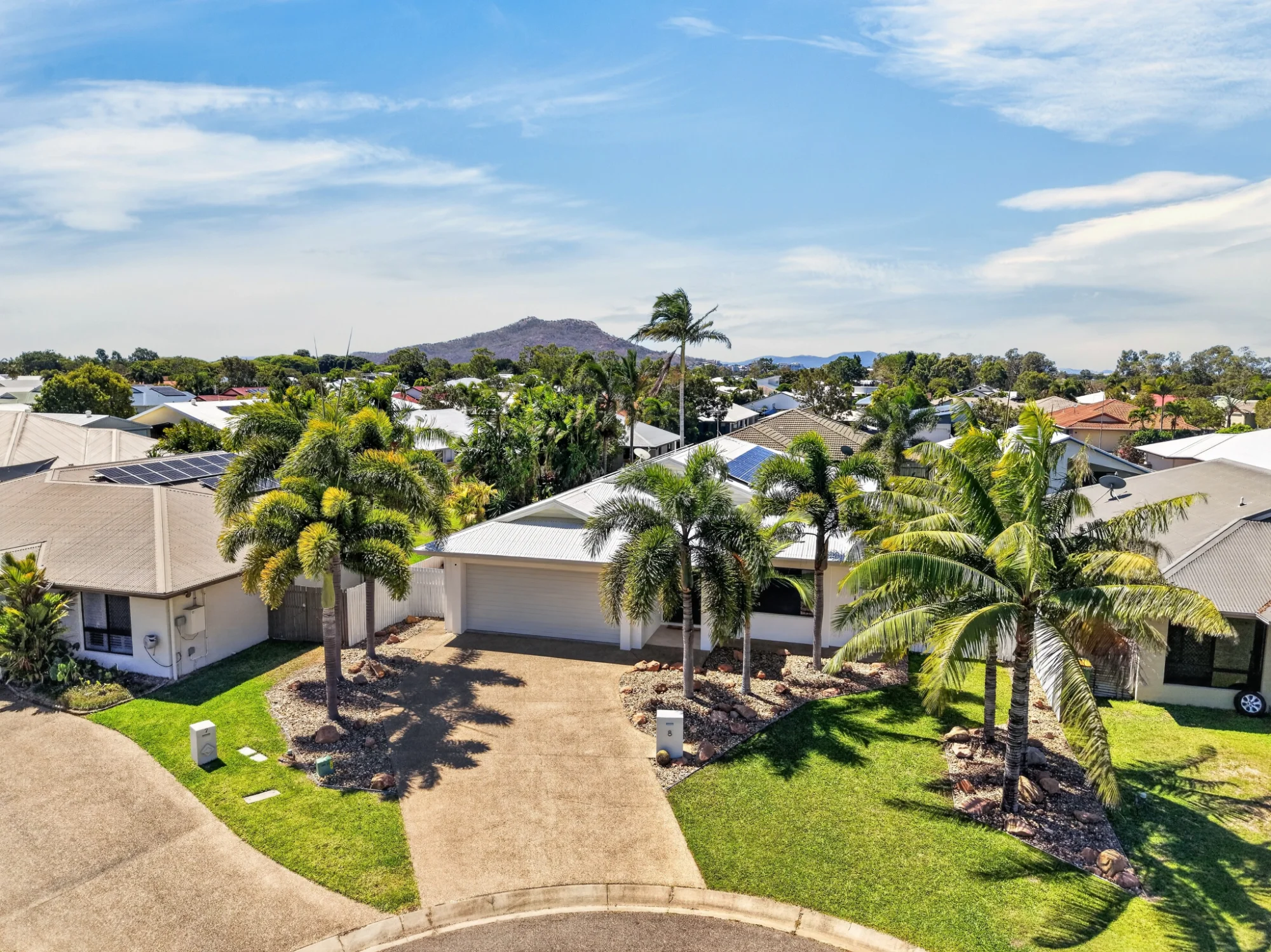 8 Sunningdale Pocket, Idalia, Qld 4811