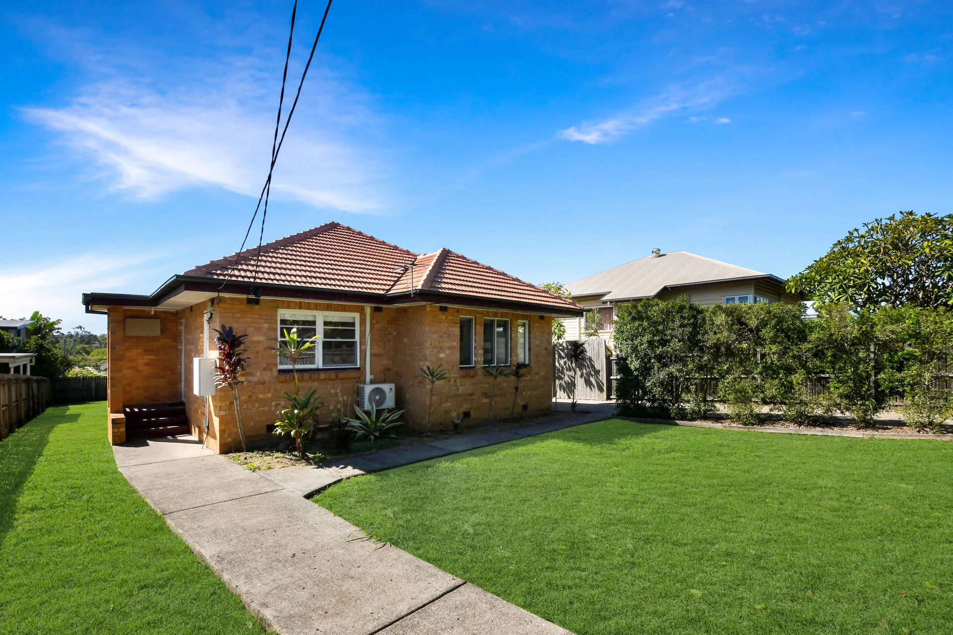8 Toongarra Road, Leichhardt, Qld 4305